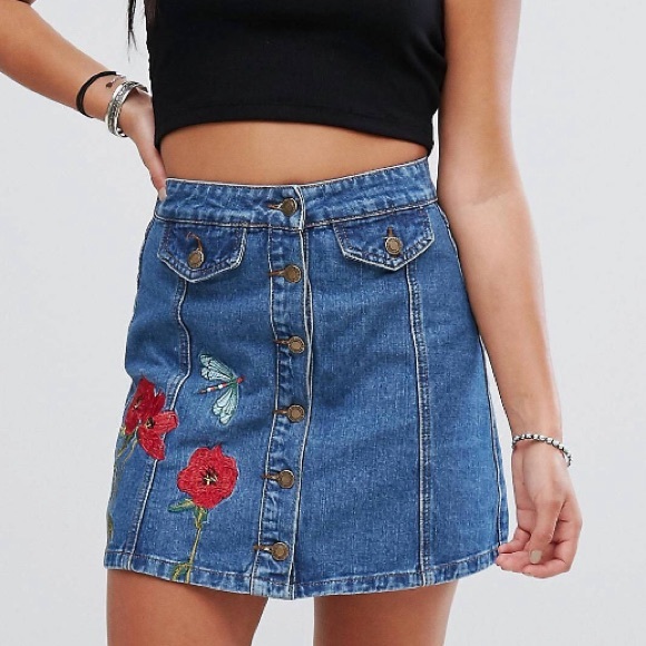 ASOS Dresses & Skirts - POPPY DENIM skirt🌹